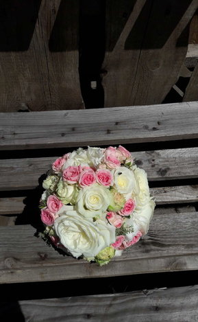 Kugel aus Rosen